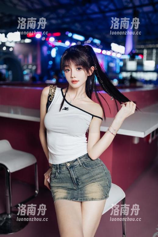 绮梦摄影-蔡蔡 绮梦摄影 - 体验蔡蔡女王的独特风格:风格写真图片合集尽情欣赏