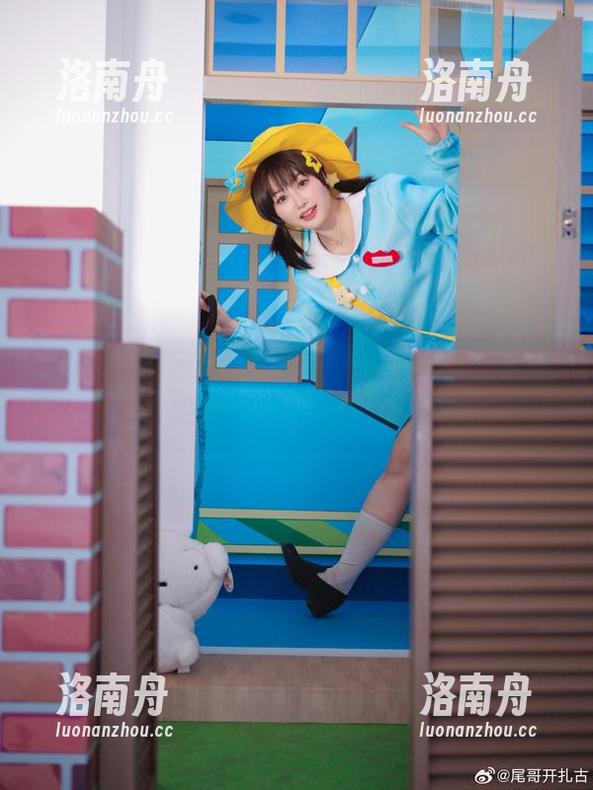 脱尾巴Mizuki连衣裙写真全集已上网盘，绝美瞬间等你来下载！