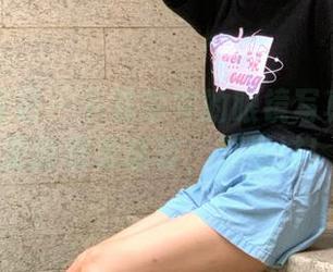 舞蹈生日记 – 下载李零的眼镜写真：网盘里的视觉盛宴，别错过！