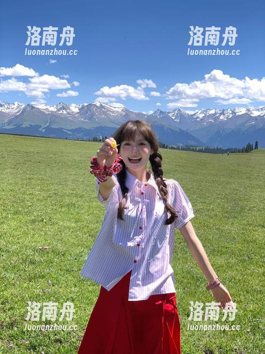蜜桃社-李梦婷 蜜桃社 - 李梦婷的JK美图分享,让每一张作品都散发青春的无限魅力!