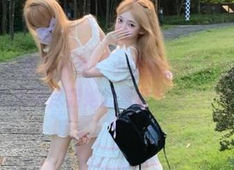 袜啵啵 – 美图分享！小淳豹纹写真更新，图片中尽显她的青春与活力！