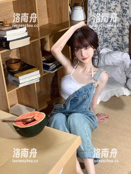 觅芙少女-慧慧 觅芙少女 - 探索慧慧的死库水系列作品,独特视角下的精彩图片盘点
