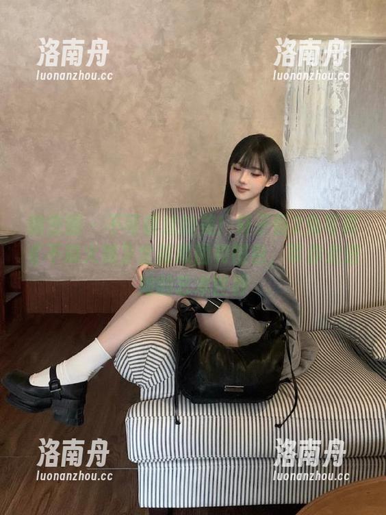 轩子巨2兔 微密圈 - 不可错过的美!轩子巨2兔写真《不知火舞》全部原图和图包,带你走进她的艺术世界
