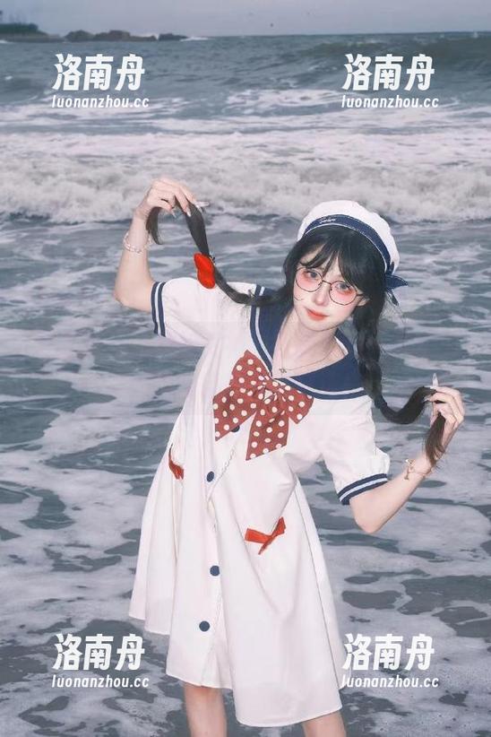 辣妈女神 微密圈 - “辣妈女神”自我表达:从未为人知的自拍作品精选!