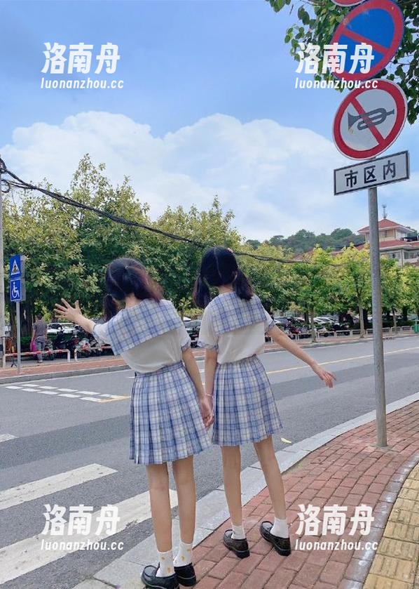 迷人的五姨太 微密圈 - 带你走入迷人的五姨太写真世界,绝美壁纸让人沉醉,不许放大看哦!