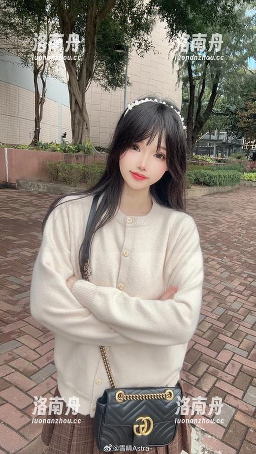 雪晴Astra 雪晴Astra的豹纹作品,以无圣光捕捉瞬间的美丽与情感