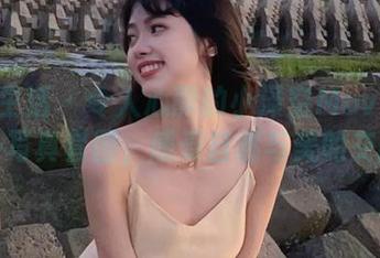 顽味生活 – 令人心醉的小泽空Moves户外写真套图，感受自然与美的交融